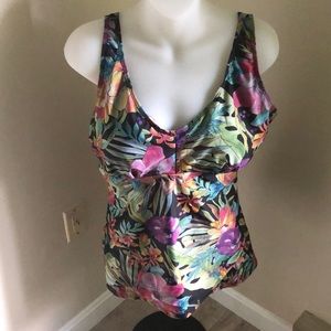 Ingear bathing suit top size 12